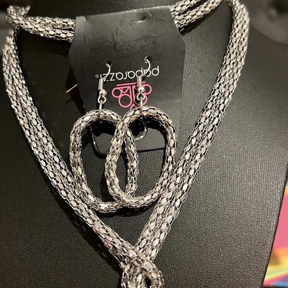 Paparazzi Boom Boom Knock You Out -
Silver Rope Necklace with matching earrings - Picture 3 of 3